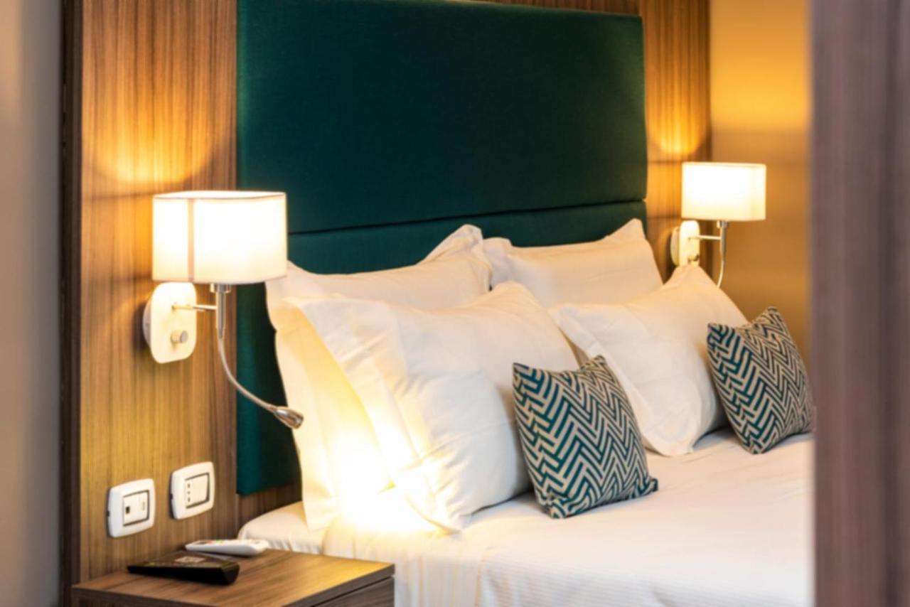 Aurelia Antica Suites & Apartments Рим Экстерьер фото